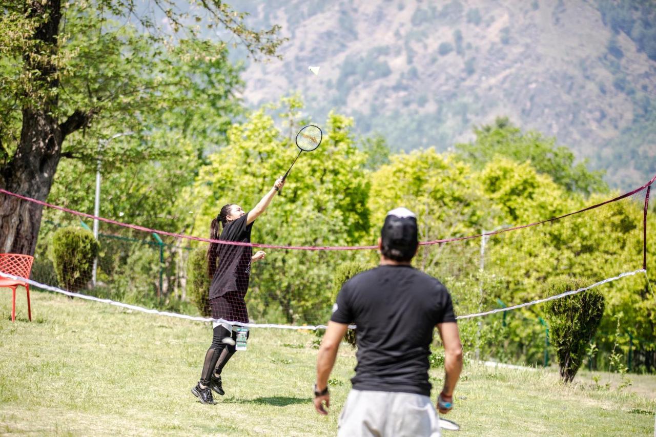 Anand Vardhan Resorts Manāli エクステリア 写真