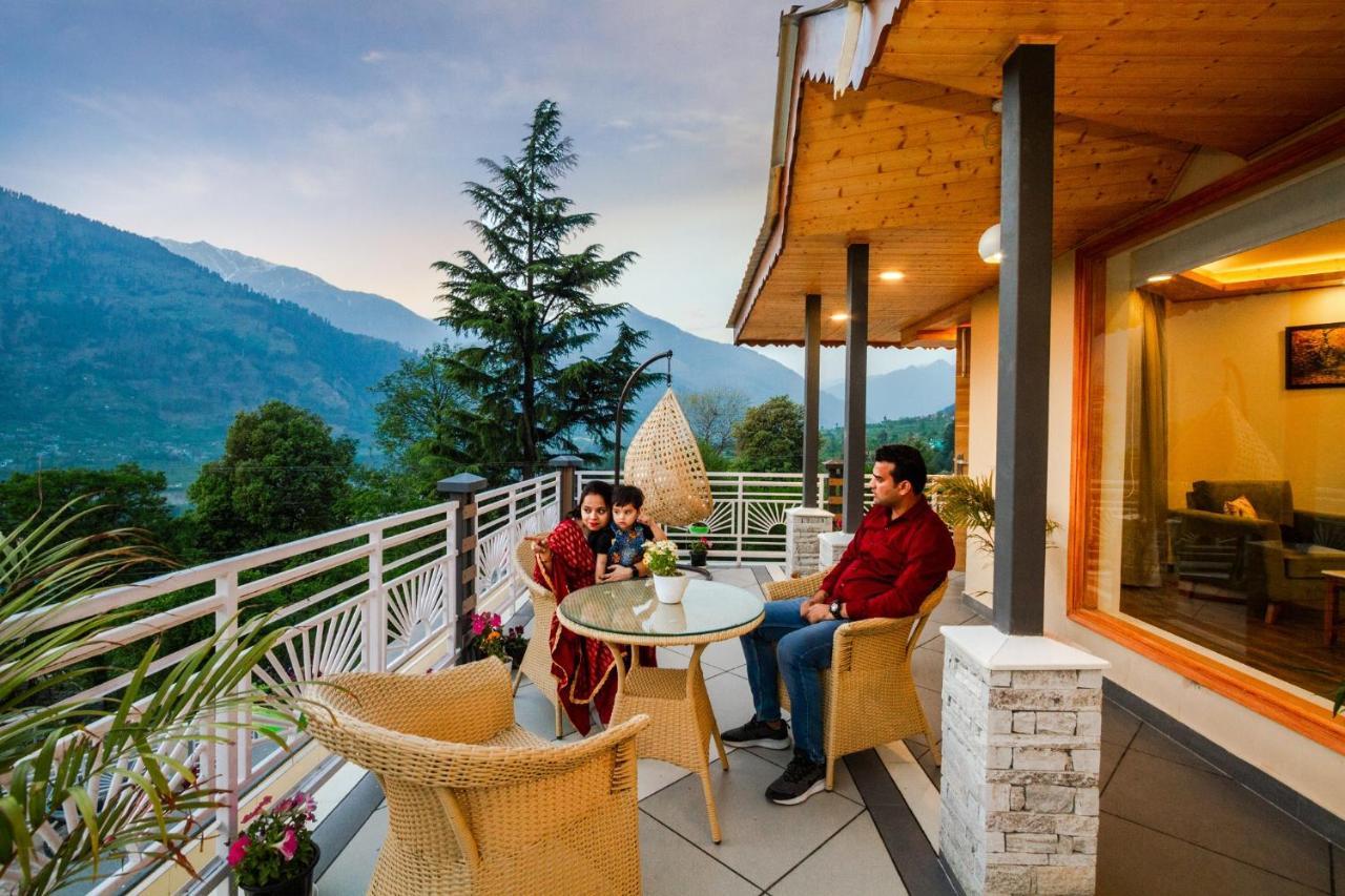 Anand Vardhan Resorts Manāli エクステリア 写真