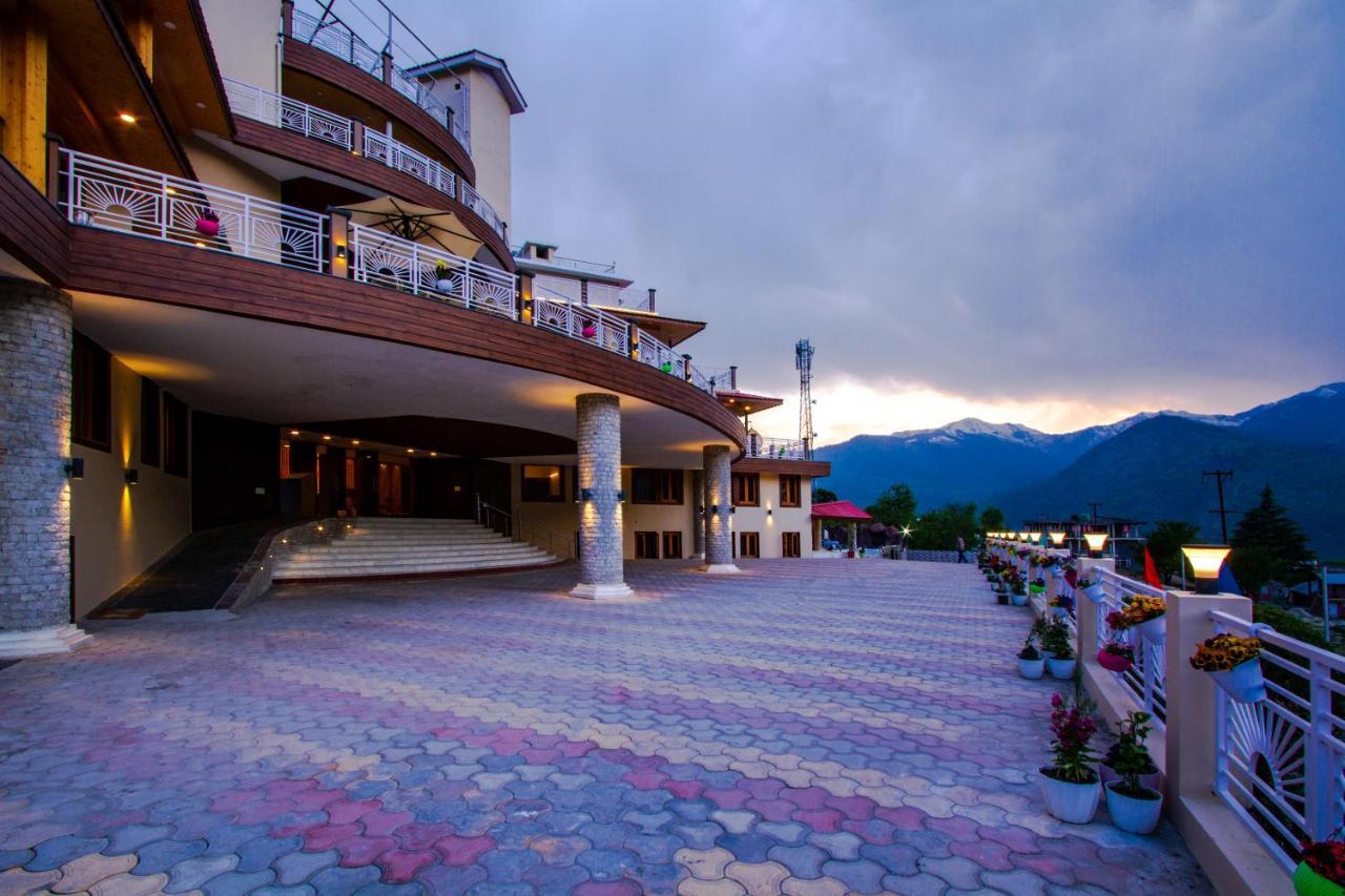 Anand Vardhan Resorts Manāli エクステリア 写真