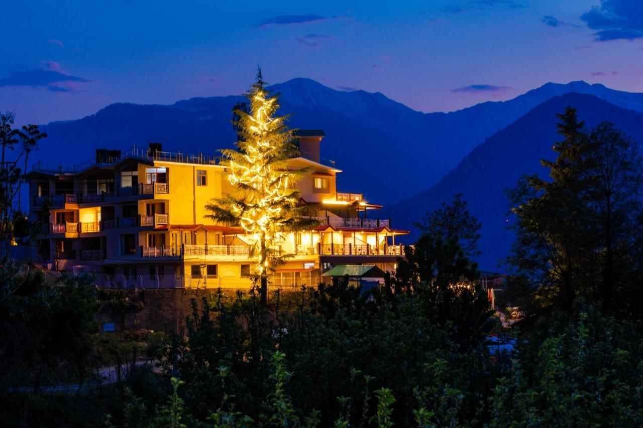 Anand Vardhan Resorts Manāli エクステリア 写真