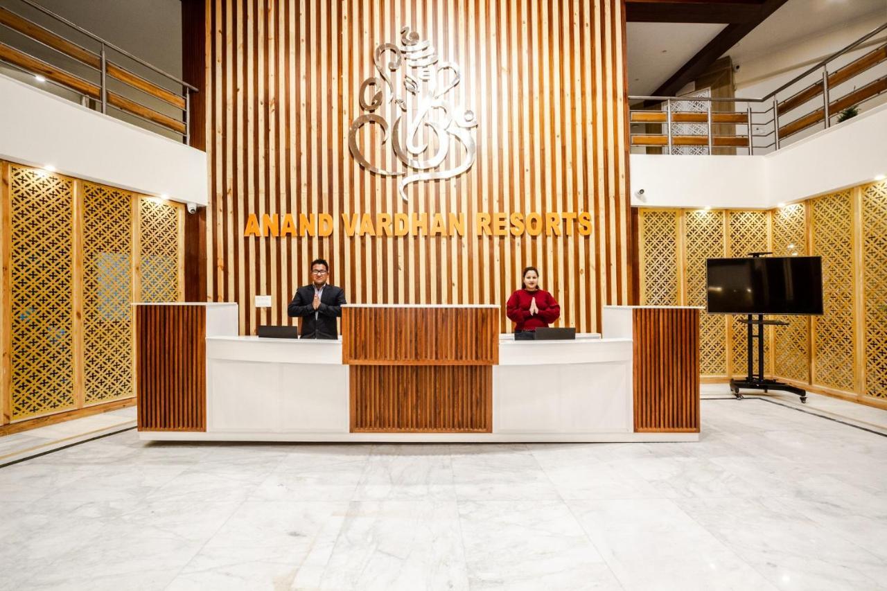 Anand Vardhan Resorts Manāli エクステリア 写真