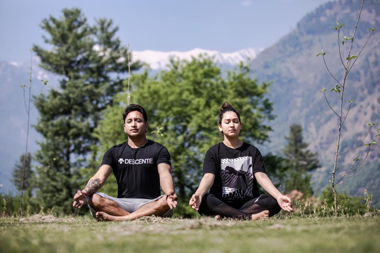Anand Vardhan Resorts Manāli エクステリア 写真