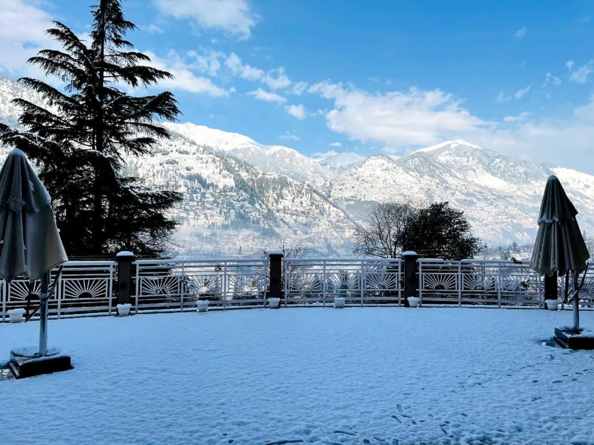 Anand Vardhan Resorts Manāli エクステリア 写真