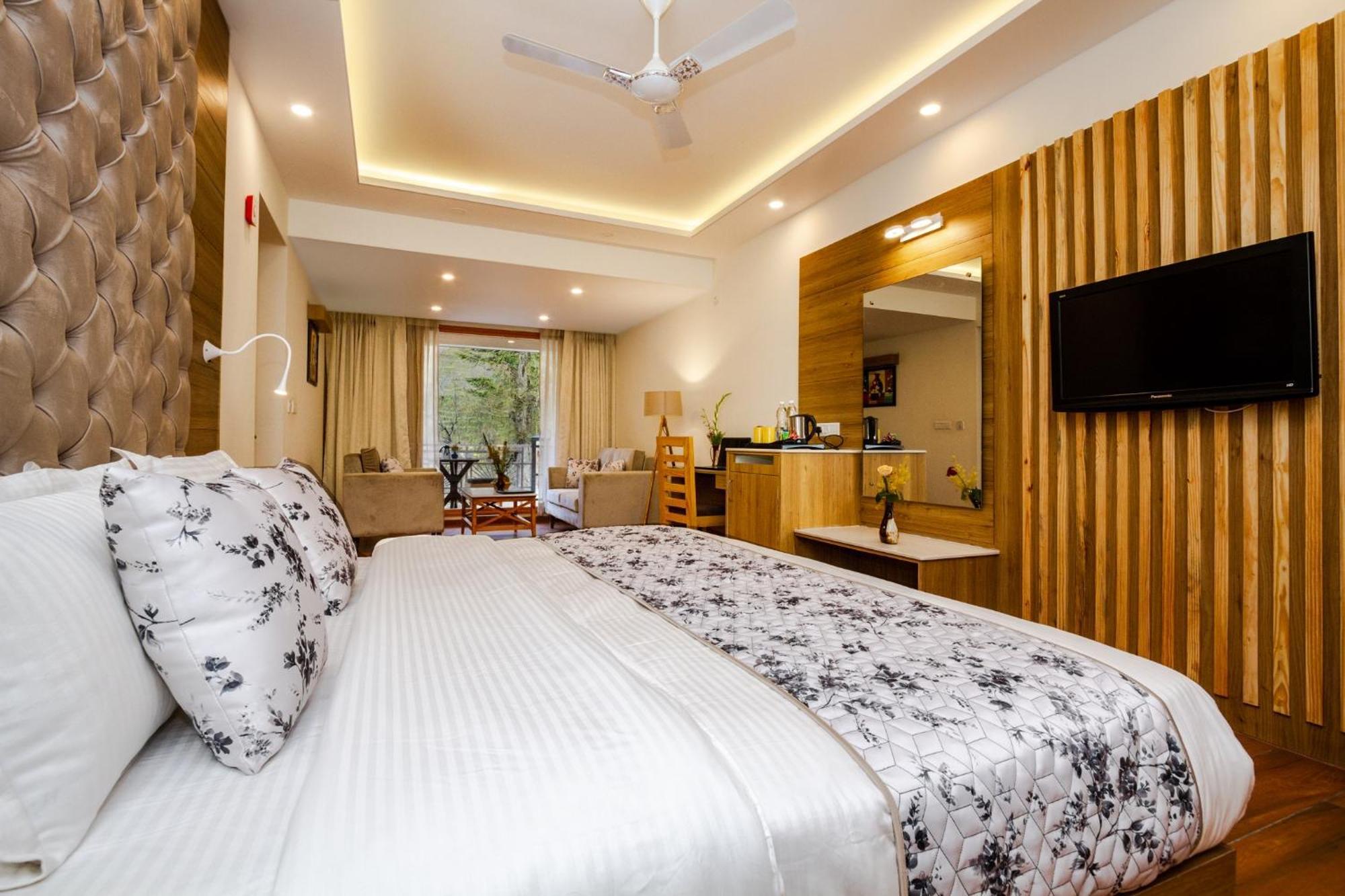 Anand Vardhan Resorts Manāli 部屋 写真